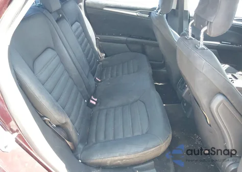 2013 Ford Fusion Se z USA, uszkodzony, nr VIN 3FA6P0H75DR262034